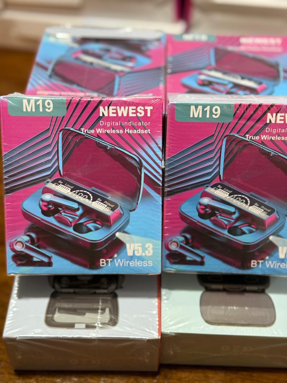 Audifonos m10 m19